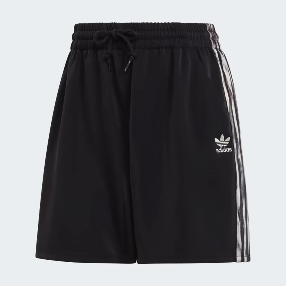 Adidas / Danielle Cathari shorts (M)